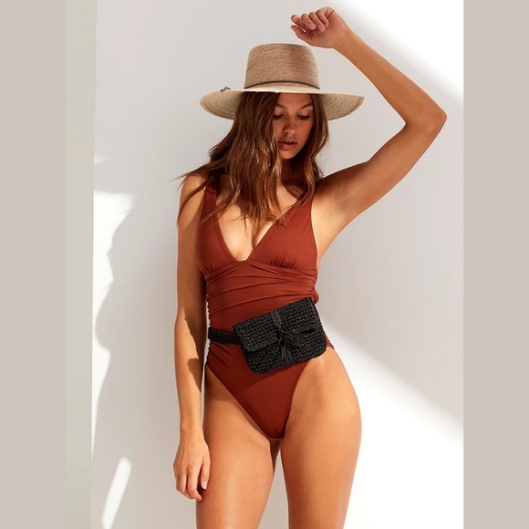 l*space Other - L*Space Sydney One Piece Classic Swimsuit